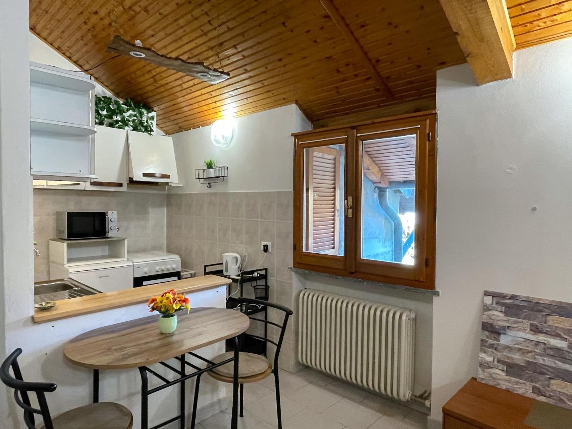 La Corte Dei Torri Loft On The Lake Oliveto Lario Ngoại thất bức ảnh